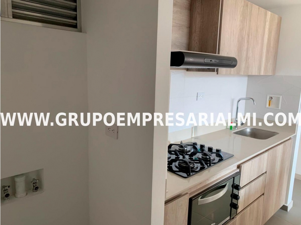 GRANDIOSO APARTAESTUDIO EN ARRIENDO - SECTOR GUAYABAL COD: 33528 — foto 3