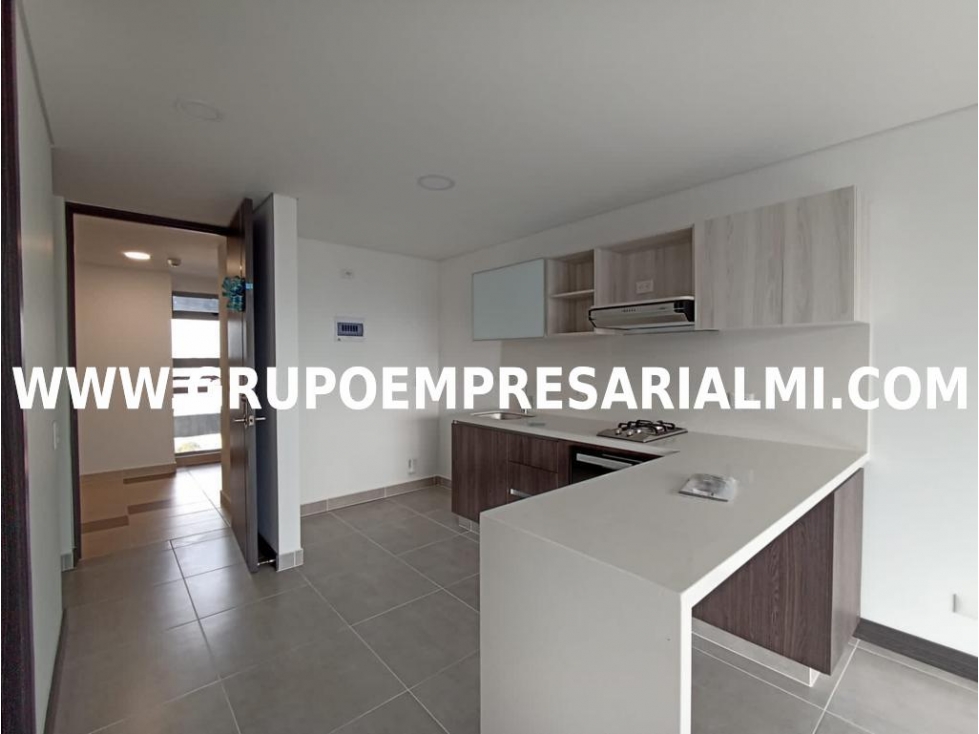 GRANDIOSO APARTAESTUDIO EN ARRIENDO - SECTOR CIUDAD DEL RÍO COD: 33791 — foto 6