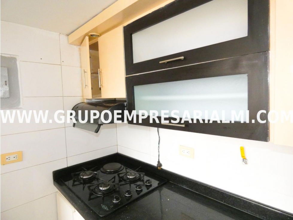 GRANDIOSO APARTAMENTO ARRIENDO - SECTOR LOMA DEL INDIO COD: 26368 — foto 4
