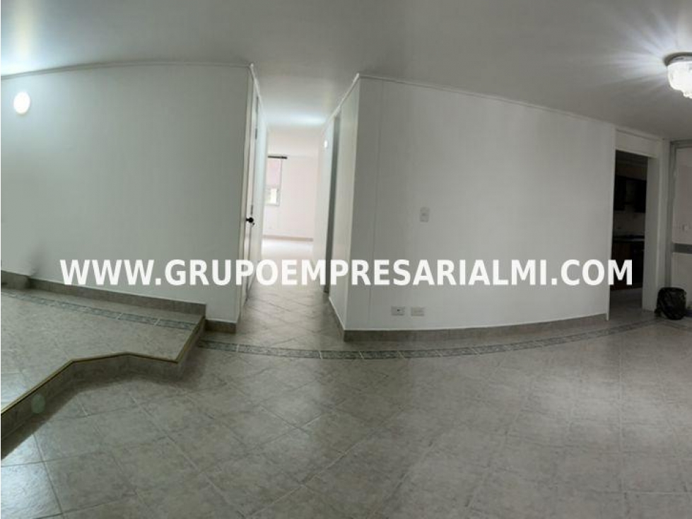 GRANDIOSO APARTAMENTO EN ARRIENDO - SECTOR AGUACATALA COD: 30869 — foto 2