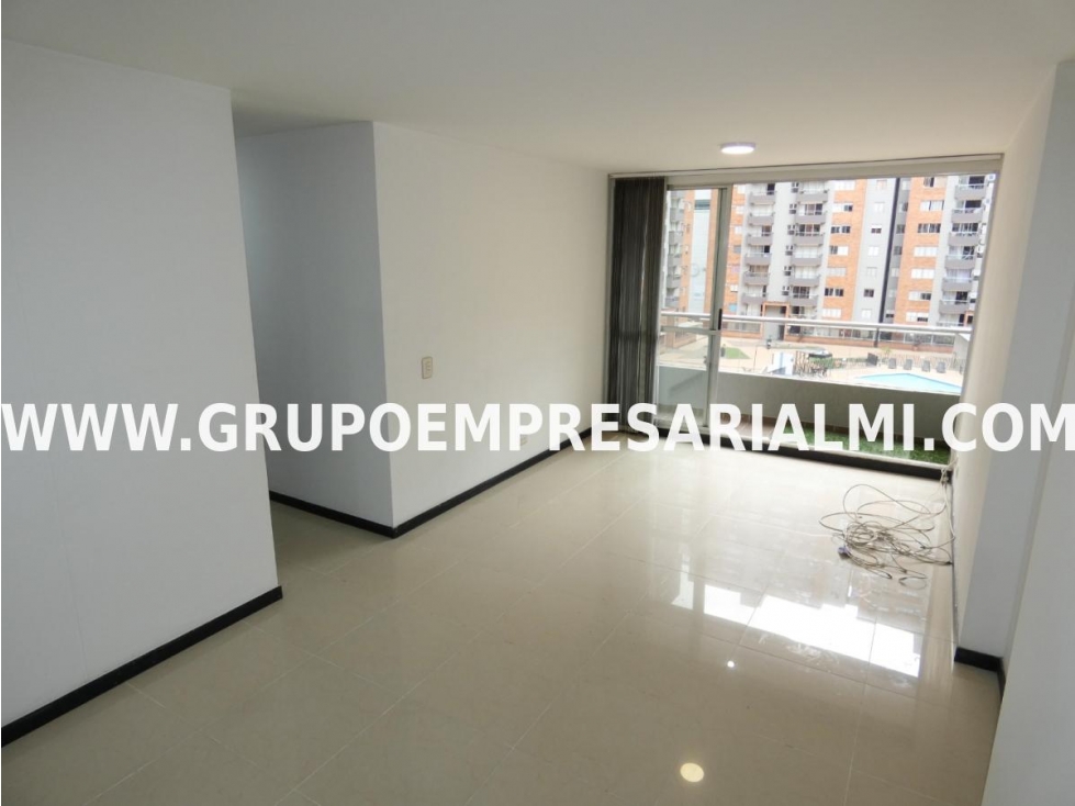 GRANDIOSO APARTAMENTO EN ARRIENDO - SECTOR CIUDAD DEL RÍO COD: 1944 — foto 4