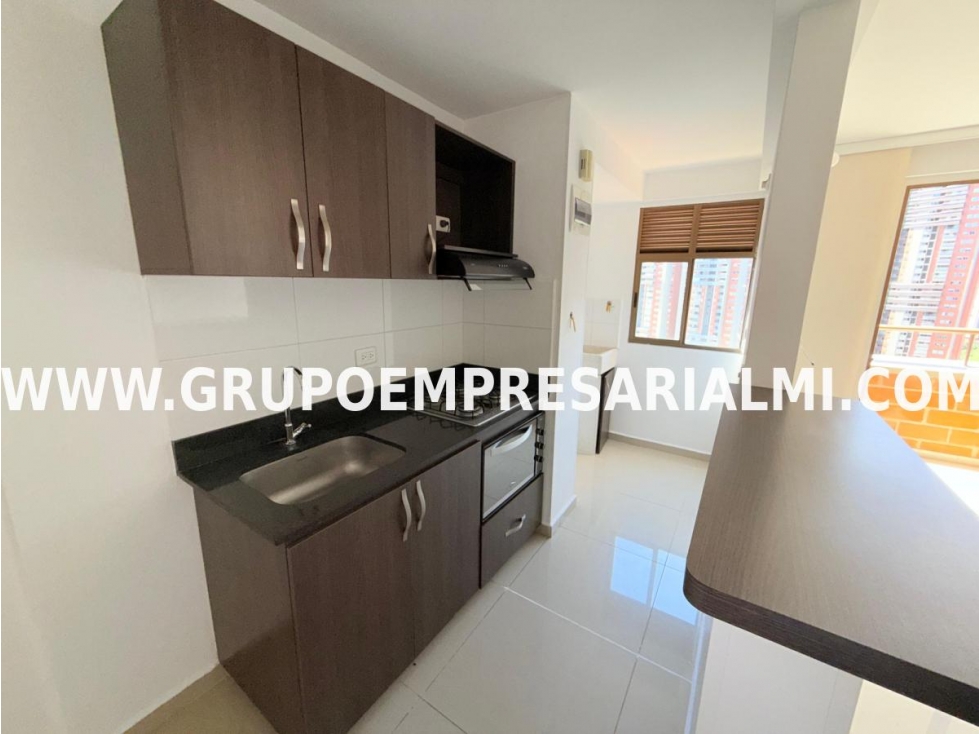 GRANDIOSO APARTAMENTO EN ARRIENDO - SECTOR LA DOCTORA COD: 31201 — foto 3