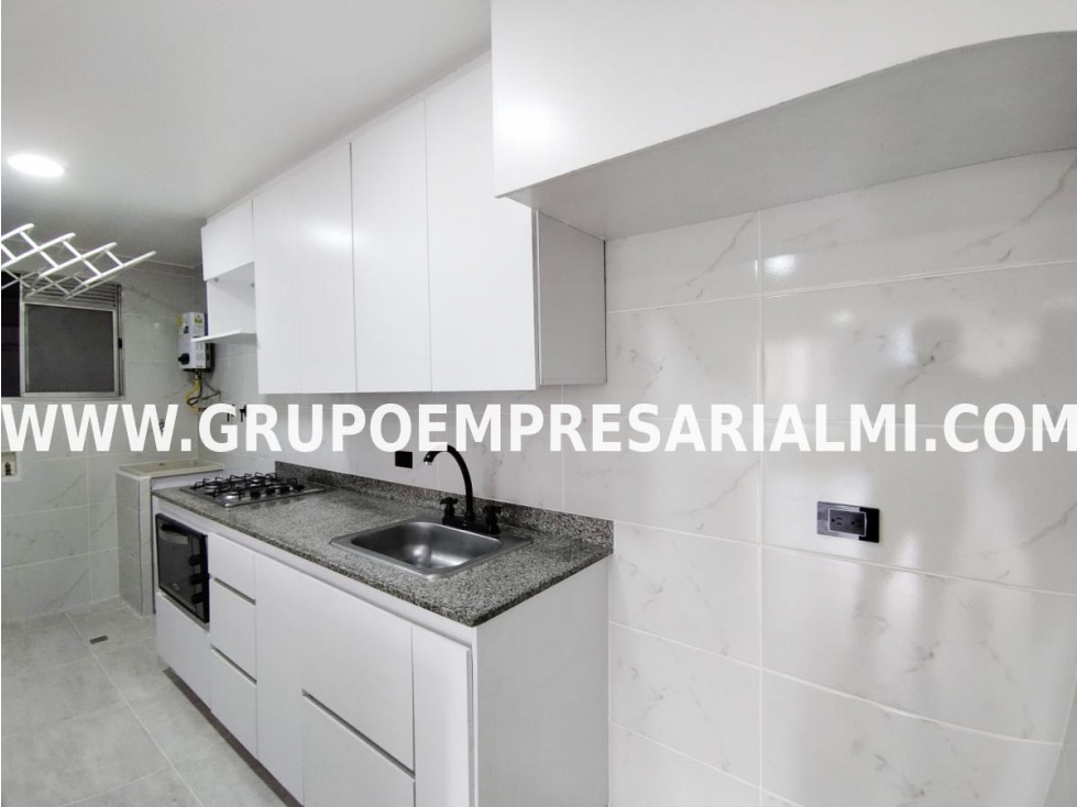 GRANDIOSO APARTAMENTO EN ARRIENDO EN CIUDAD DEL RÍO COD: 31441 — foto 2