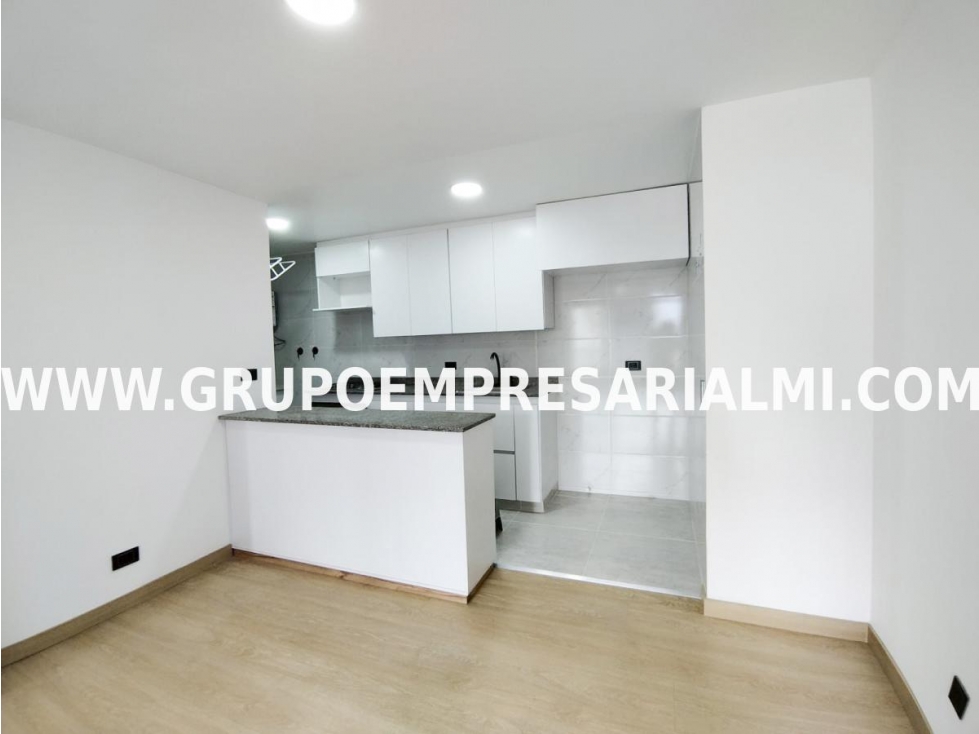 GRANDIOSO APARTAMENTO EN ARRIENDO EN CIUDAD DEL RÍO COD: 31441