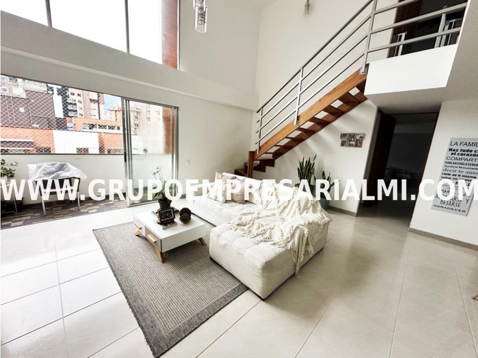 GRANDIOSO APARTAMENTO EN ARRIENDO - SECTOR EL PORTAL COD: 31685