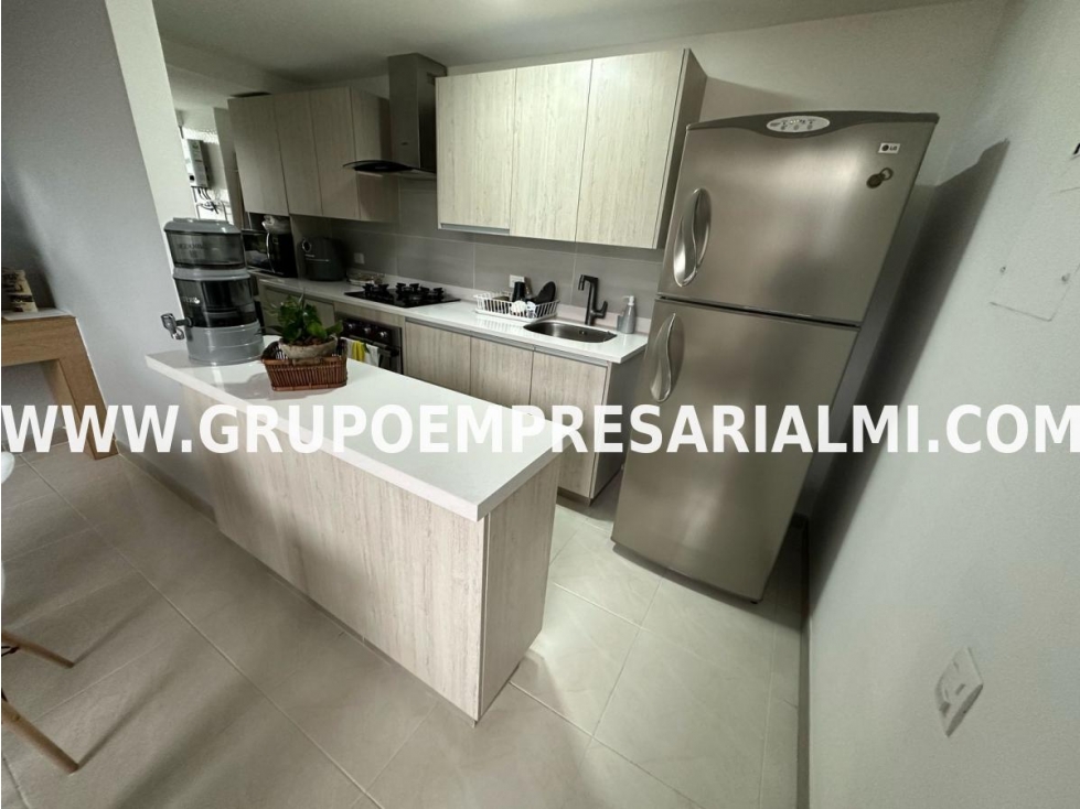 GRANDIOSO APARTAMENTO EN ARRIENDO - SECTOR EL PORTAL COD: 31685 — foto 5