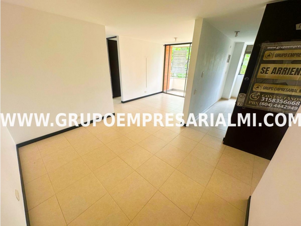 GRANDIOSO APARTAMENTO EN ARRIENDO - SECTOR LOMA DEL INDIO COD: 31814