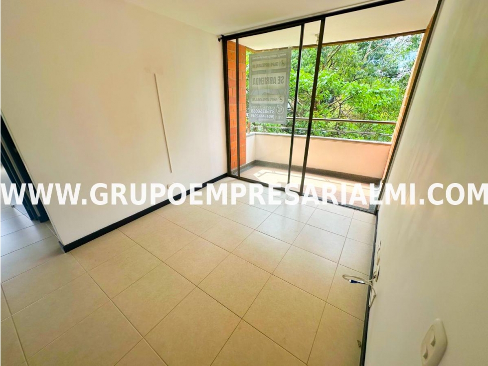 GRANDIOSO APARTAMENTO EN ARRIENDO - SECTOR LOMA DEL INDIO COD: 31814 — foto 2