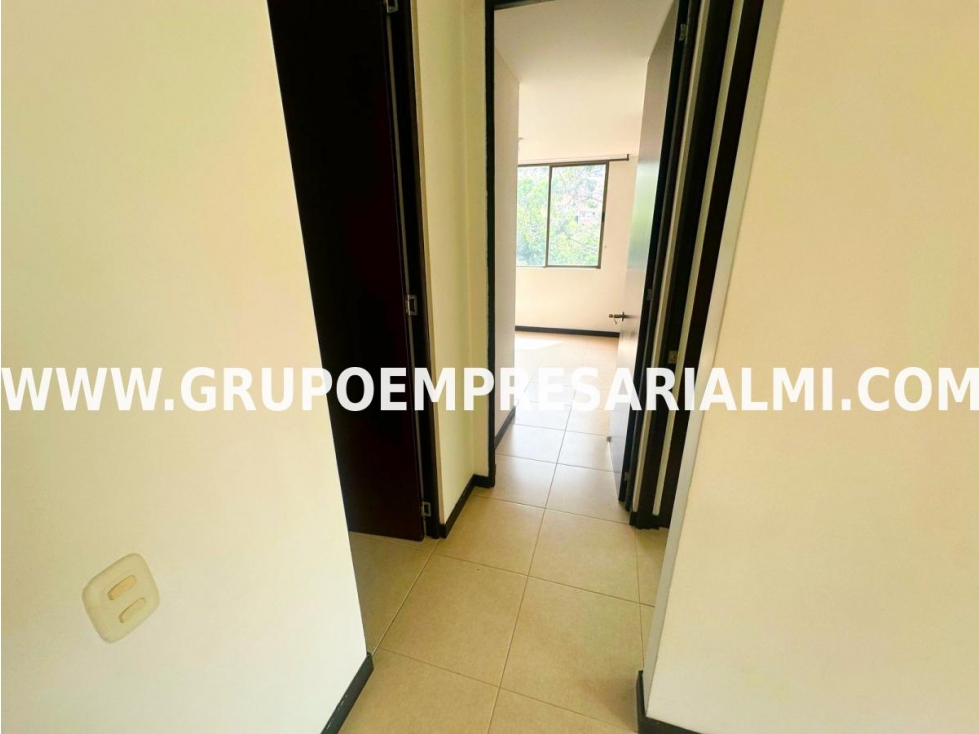 GRANDIOSO APARTAMENTO EN ARRIENDO - SECTOR LOMA DEL INDIO COD: 31814 — foto 5