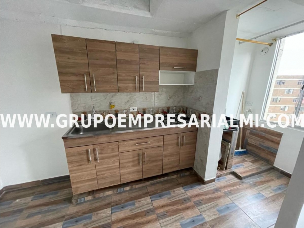 GRANDIOSO APARTAMENTO EN ARRIENDO - SECTOR CALASANZ COD: 31970 — foto 3