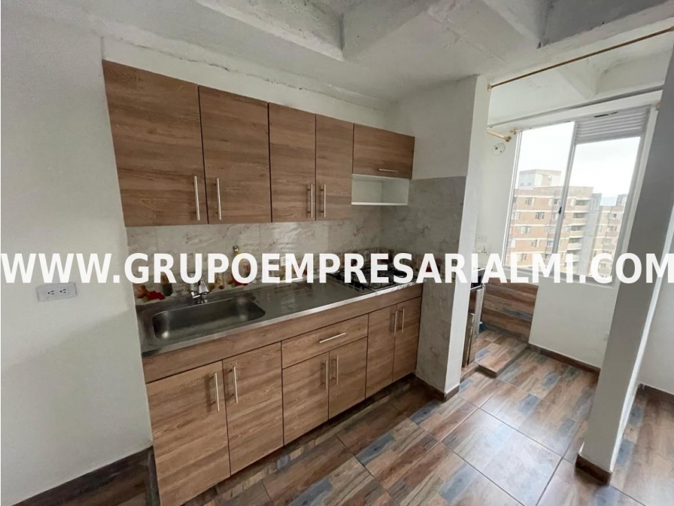 GRANDIOSO APARTAMENTO EN ARRIENDO - SECTOR CALASANZ COD: 31970 — foto 4