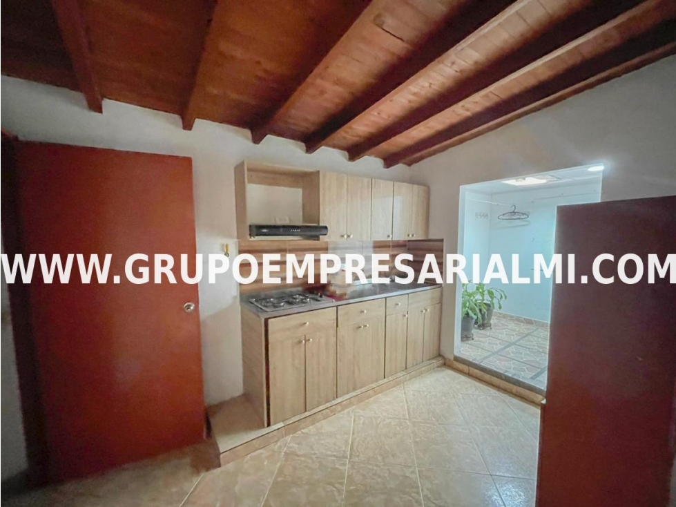 GRANDIOSO APARTAMENTO EN ARRIENDO - SECTOR LOS ALPES COD: 32196 — foto 2