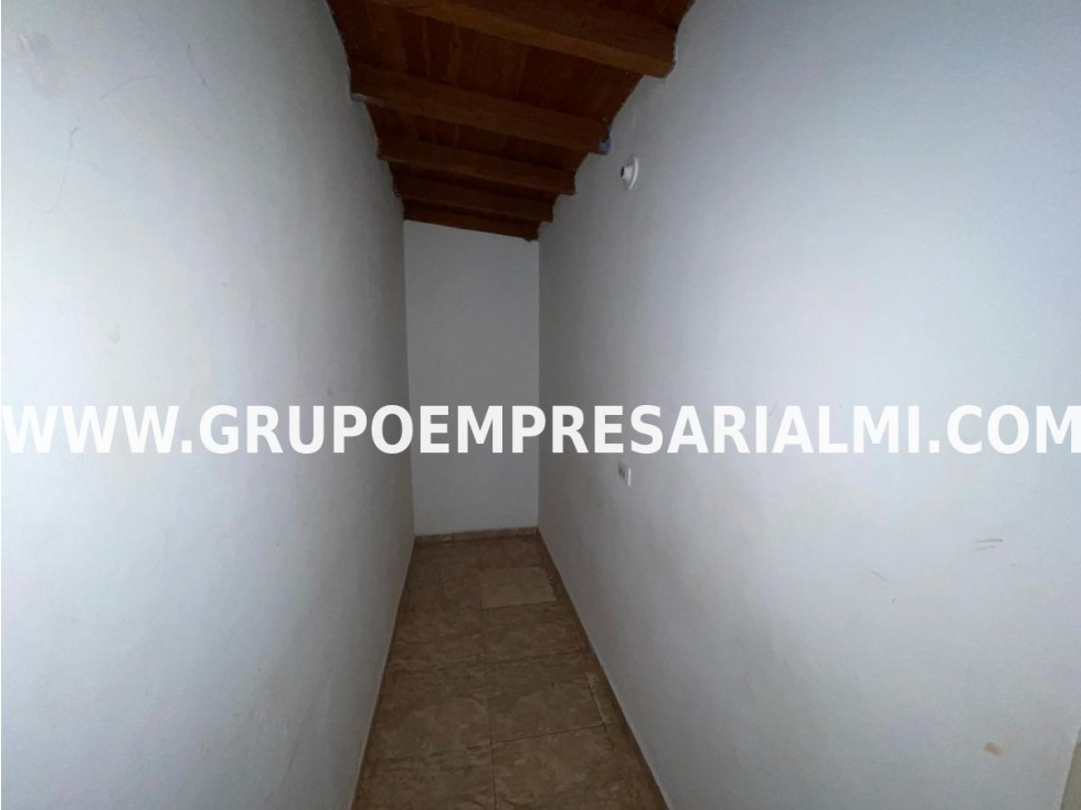 GRANDIOSO APARTAMENTO EN ARRIENDO - SECTOR LOS ALPES COD: 32196 — foto 5