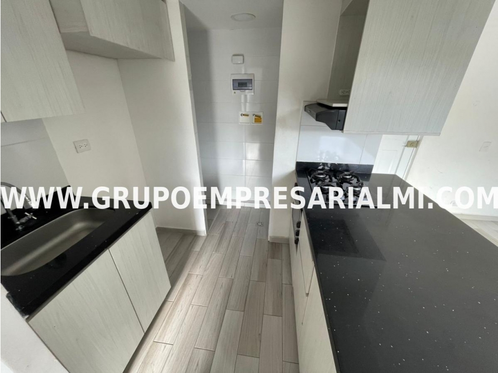 GRANDIOSO APARTAMENTO EN ARRIENDO - SECTOR PAJARITO COD: 32338 — foto 5