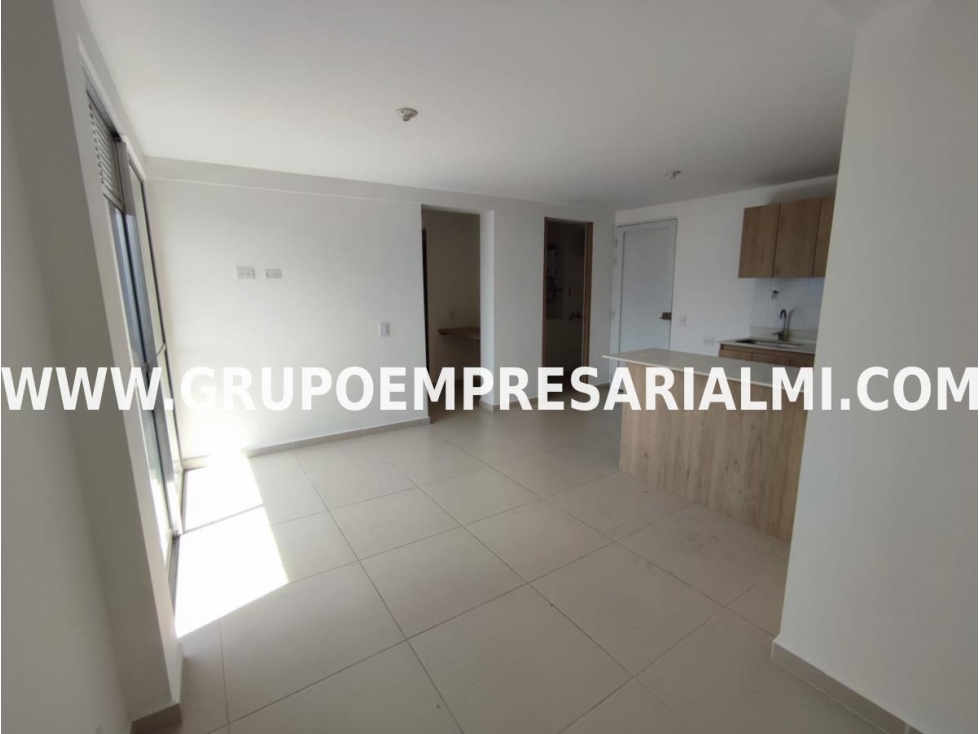 GRANDIOSO APARTAMENTO EN ARRIENDO - SECTOR SANTA MARÍA COD: 32729 — foto 2