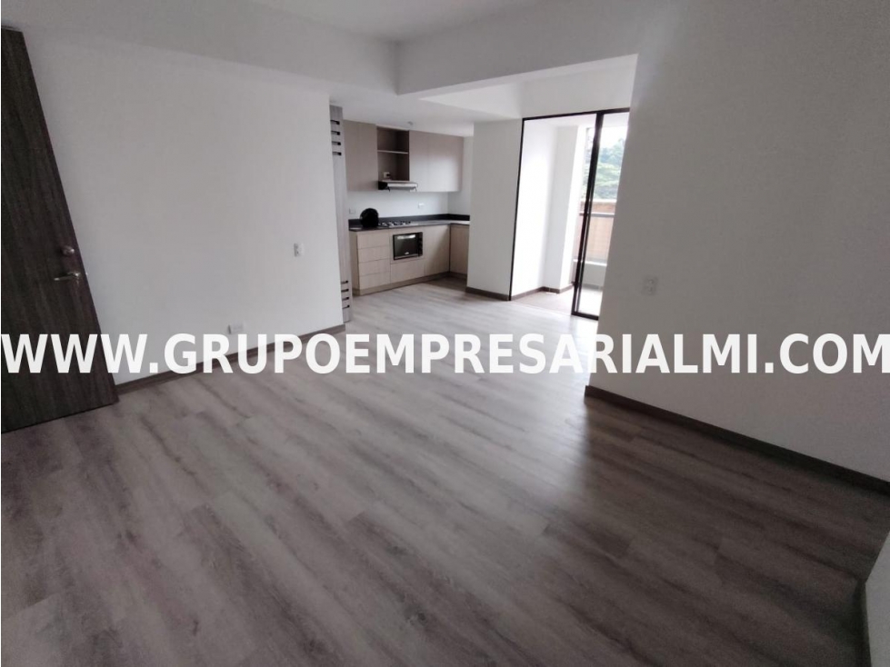 GRANDIOSO APARTAMENTO EN ARRIENDO - SECTOR LAS PALMAS COD: 32861