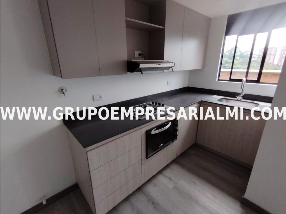 GRANDIOSO APARTAMENTO EN ARRIENDO - SECTOR LAS PALMAS COD: 32861 — foto 2
