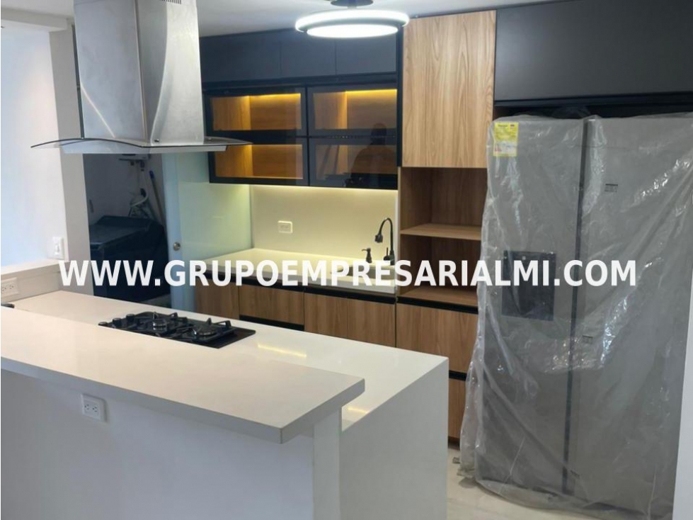 GRANDIOSO APARTAMENTO EN ARRIENDO - SECTOR LAURELES COD: 32949 — foto 3