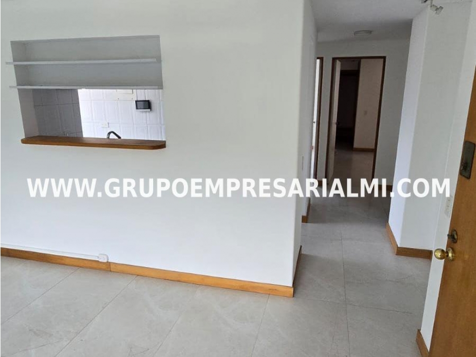 GRANDIOSO APARTAMENTO EN ARRIENDO - SECTOR PATIO BONITO COD: 33050 — foto 2
