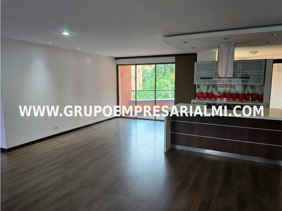 GRANDIOSO APARTAMENTO EN ARRIENDO - SECTOR CASTROPOL COD: 33553 - 1