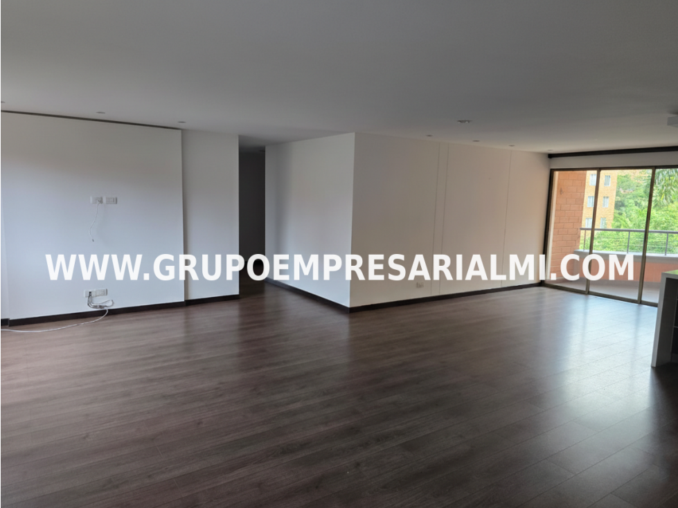 GRANDIOSO APARTAMENTO EN ARRIENDO - SECTOR CASTROPOL COD: 33553 - 2