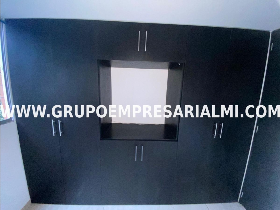 GRANDIOSO APARTAMENTO EN ARRIENDO - SECTOR AURES COD: 8638 — foto 6
