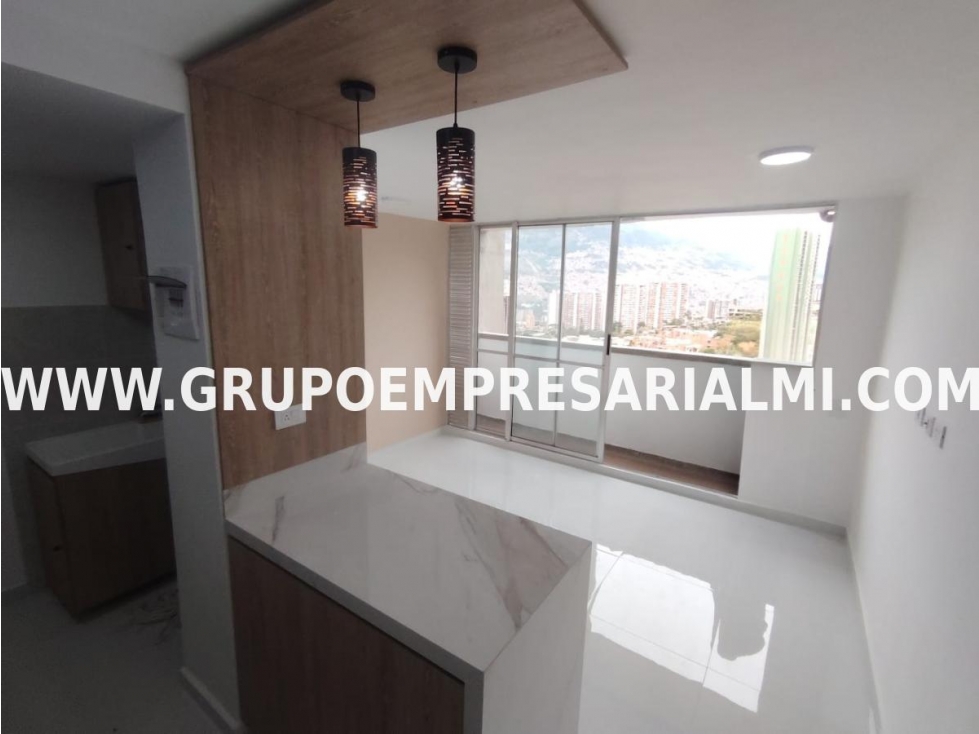 GRANDIOSO APARTAMENTO EN ARRIENDO - SECTOR SANTA ANA COD: 33795 — foto 2