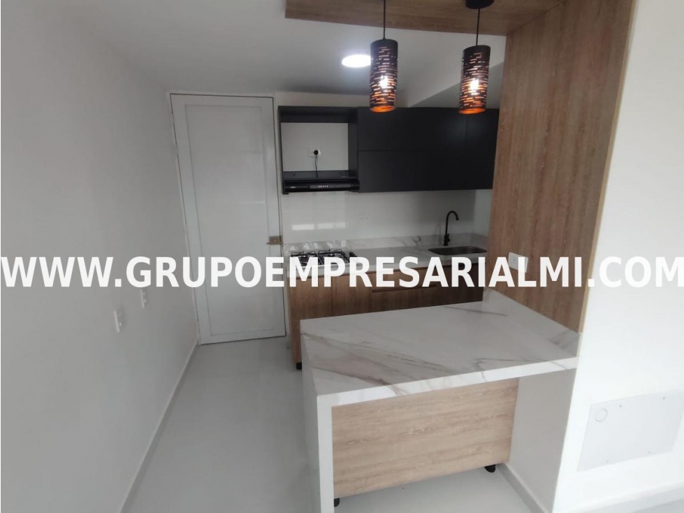 GRANDIOSO APARTAMENTO EN ARRIENDO - SECTOR SANTA ANA COD: 33795 — foto 5