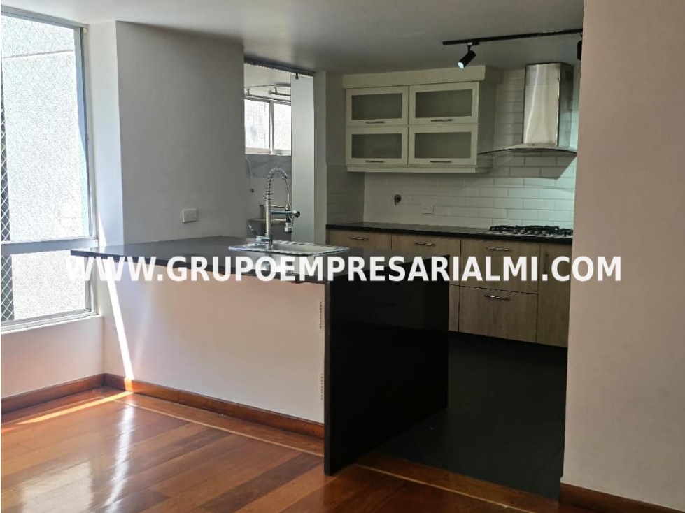 GRANDIOSO APARTAMENTO EN ARRIENDO - SECTOR MILLA DE ORO COD: 33803 — foto 3