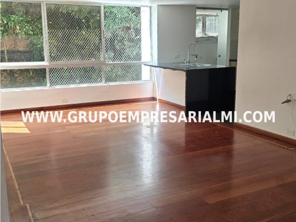GRANDIOSO APARTAMENTO EN ARRIENDO - SECTOR MILLA DE ORO COD: 33803 — foto 2