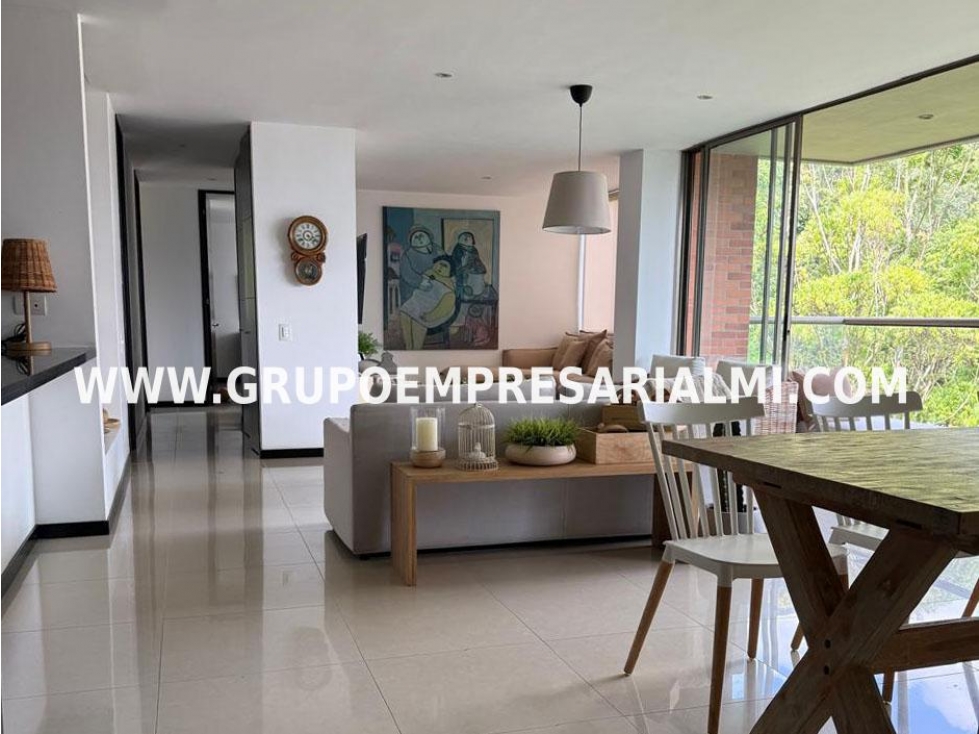 GRANDIOSO APARTAMENTO EN ARRIENDO - SECTOR EL TESORO COD: 33956 — foto 4