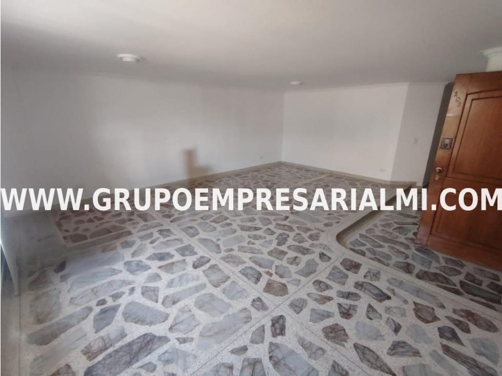 GRANDIOSO APARTAMENTO EN ARRIENDO - SECTOR SIMÓN BOLÍVAR COD: 33962 — foto 3