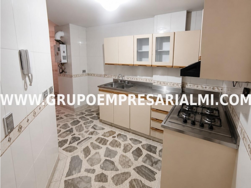 GRANDIOSO APARTAMENTO EN ARRIENDO - SECTOR SIMÓN BOLÍVAR COD: 33962 — foto 5