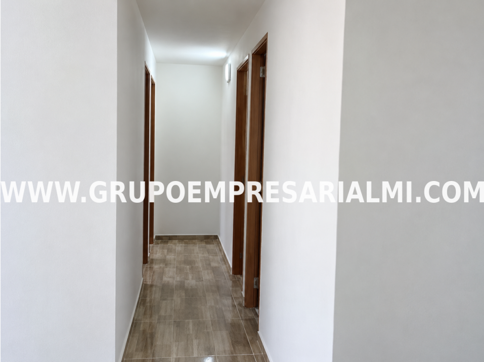 GRANDIOSO APARTAMENTO EN ARRIENDO - SECTOR LA INMACULADA COD: 34233 — foto 4