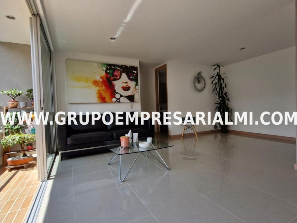 GRANDIOSO APARTAMENTO EN VENTA - SECTOR TRES ESQUINAS COD: 29067