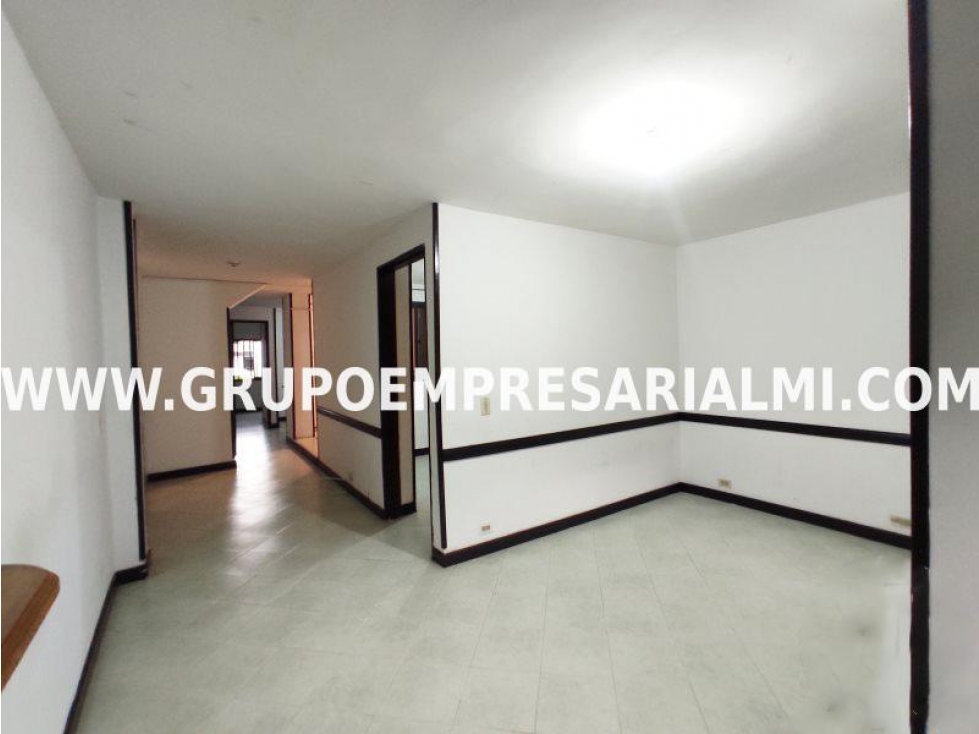 GRANDIOSO APARTAMENTO EN VENTA - SECTOR NIQUIA COD: 30782