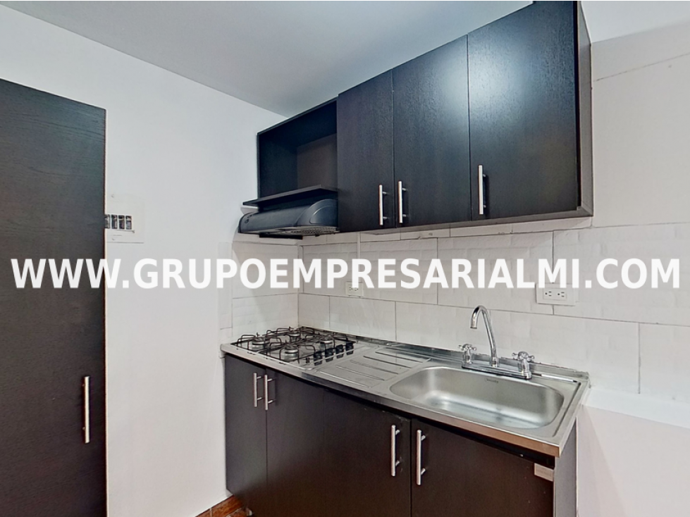 GRANDIOSO APARTAMENTO EN VENTA - SECTOR SAN ANTONIO COD: 30789 — foto 3