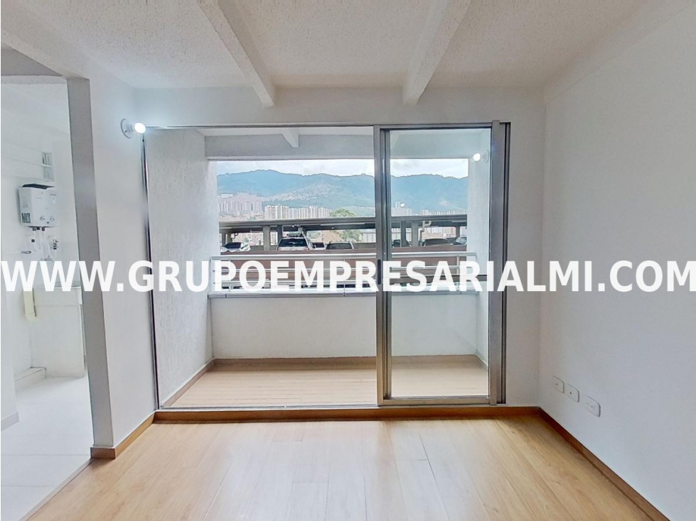 GRANDIOSO APARTAMENTO EN VENTA - SECTOR MADERA COD: 31081 — foto 2