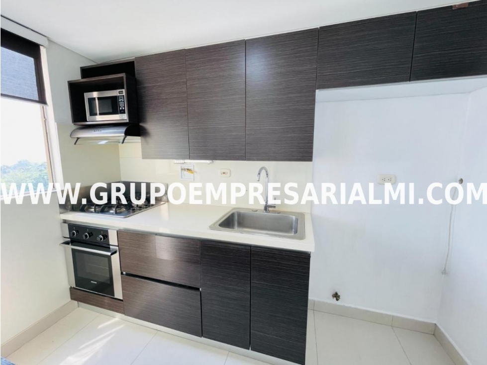 GRANDIOSO APARTAMENTO EN VENTA - SECTOR LA MOTA COD: 31329 — foto 3
