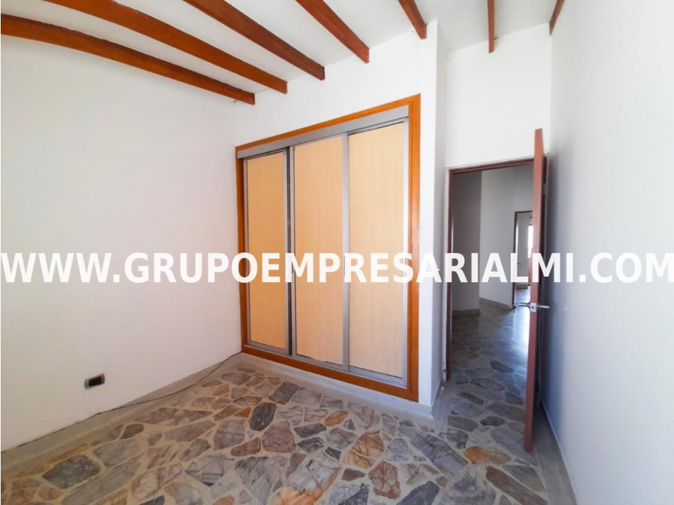GRANDIOSO APARTAMENTO EN VENTA - SECTOR ALMERÍA COD: 31371 — foto 3