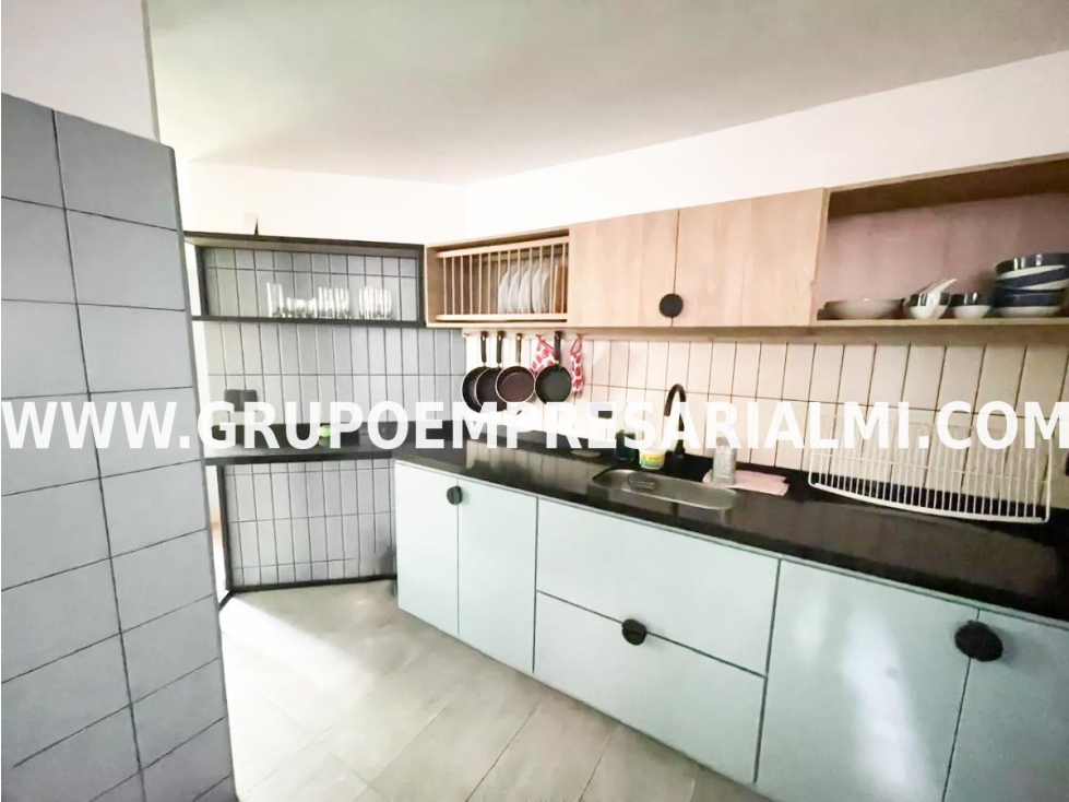 GRANDIOSO APARTAMENTO EN VENTA - SECTOR LOMA LOS BERNAL COD: 31527 — foto 5