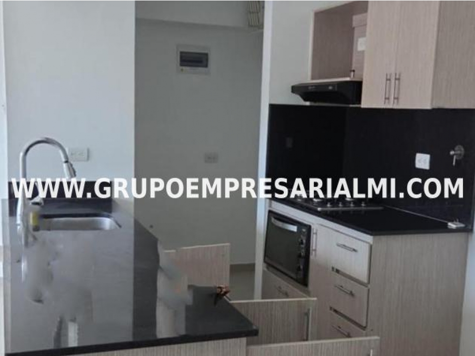 GRANDIOSO APARTAMENTO EN VENTA - SECTOR TRES ESQUINAS COD: 32366 — foto 2
