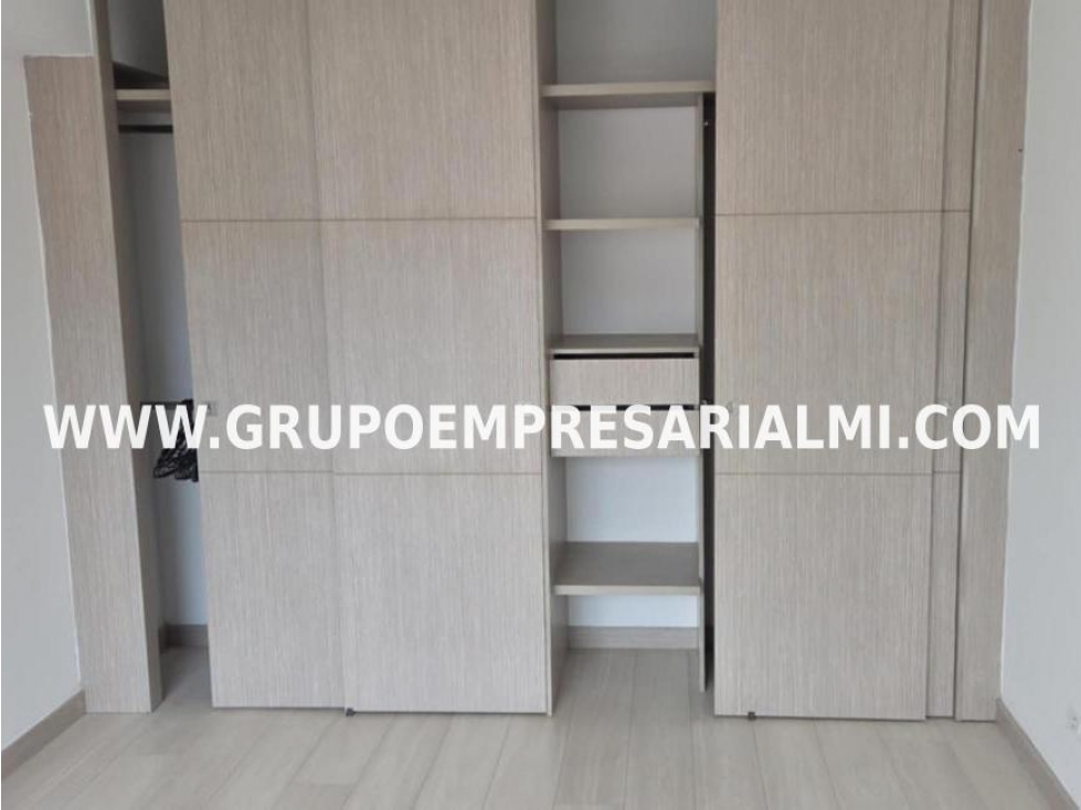 GRANDIOSO APARTAMENTO EN VENTA - SECTOR TRES ESQUINAS COD: 32366 — foto 4