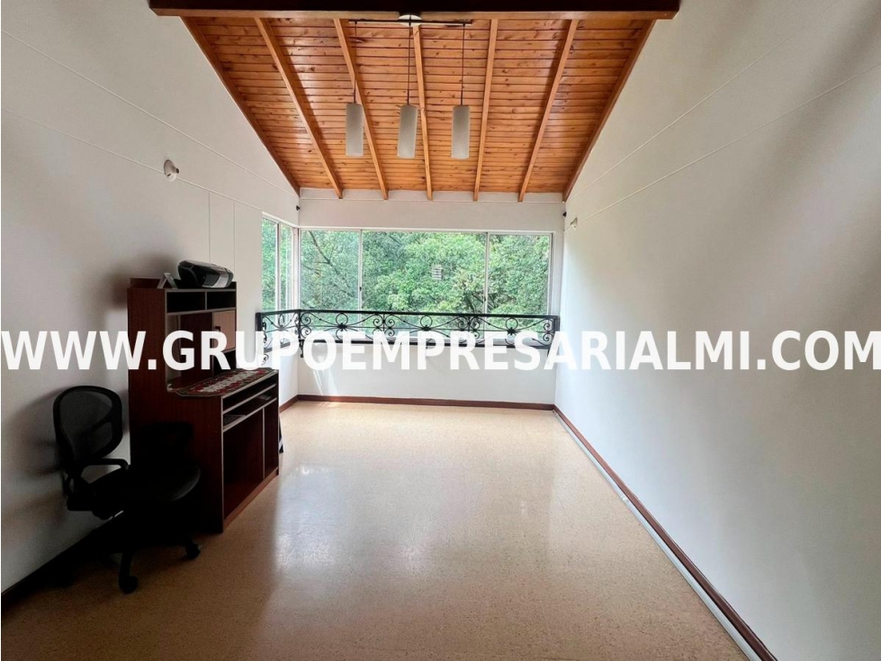 GRANDIOSO APARTAMENTO EN VENTA - SECTOR SIMÓN BOLÍVAR COD: 32443 — foto 2