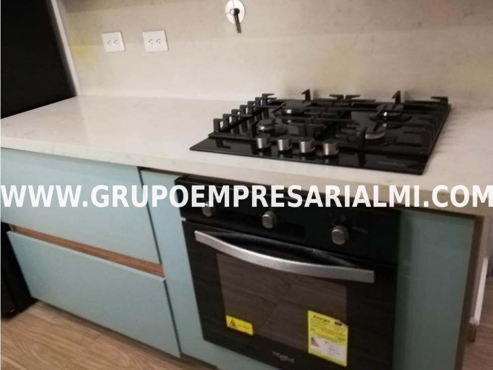 GRANDIOSO APARTAMENTO EN VENTA - SECTOR LAURELES COD: 32519 — foto 6