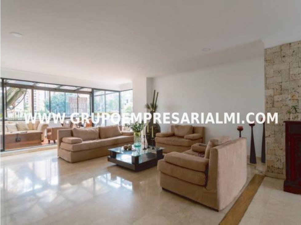 GRANDIOSO APARTAMENTO EN VENTA - SECTOR LOS BALSOS COD: 32820 — foto 2