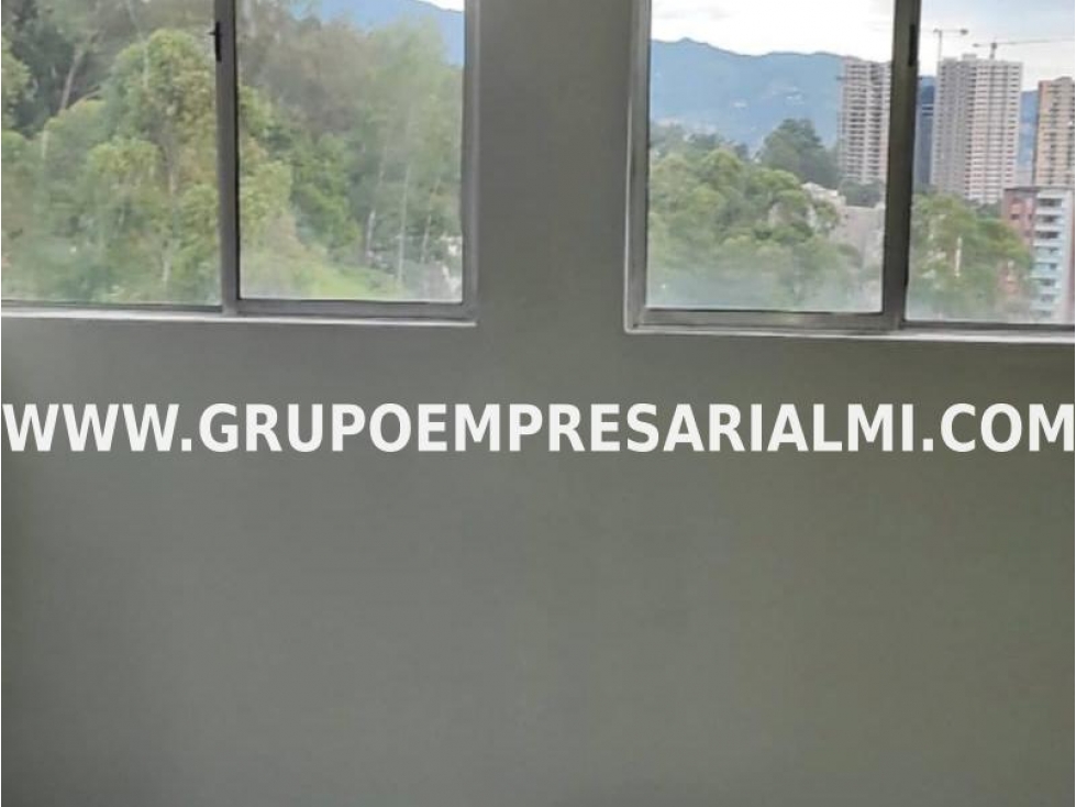 GRANDIOSO APARTAMENTO EN VENTA - SECTOR LORETO COD: 32990 — foto 4