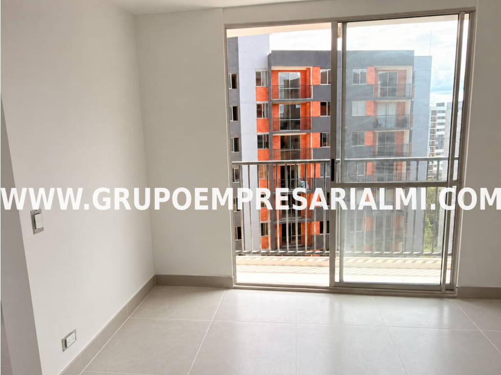 GRANDIOSO APARTAMENTO EN VENTA - SECTOR EL PORVENIR COD: 34153 — foto 3