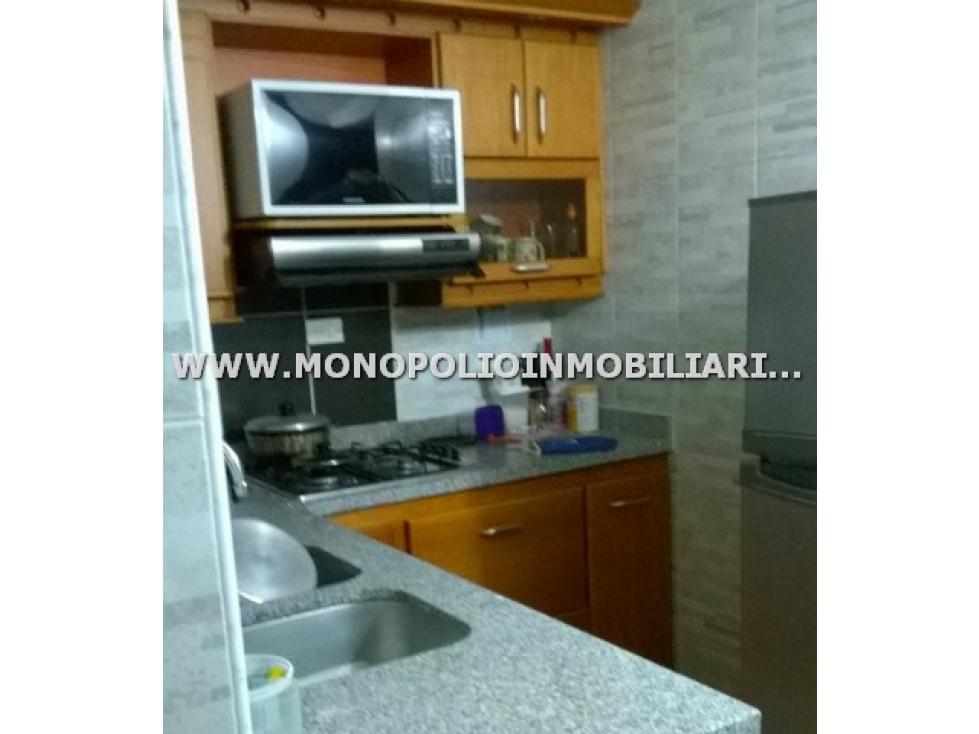 GRANDIOSO CASA BIFAMILIAR EN VENTA - SECTOR PAJARITO COD: 5891