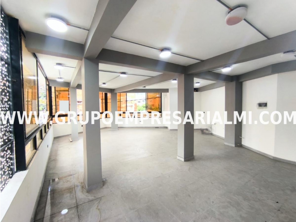 GRANDIOSO EDIFICIO EN VENTA - SECTOR MANCHESTER COD: 32825 - 5